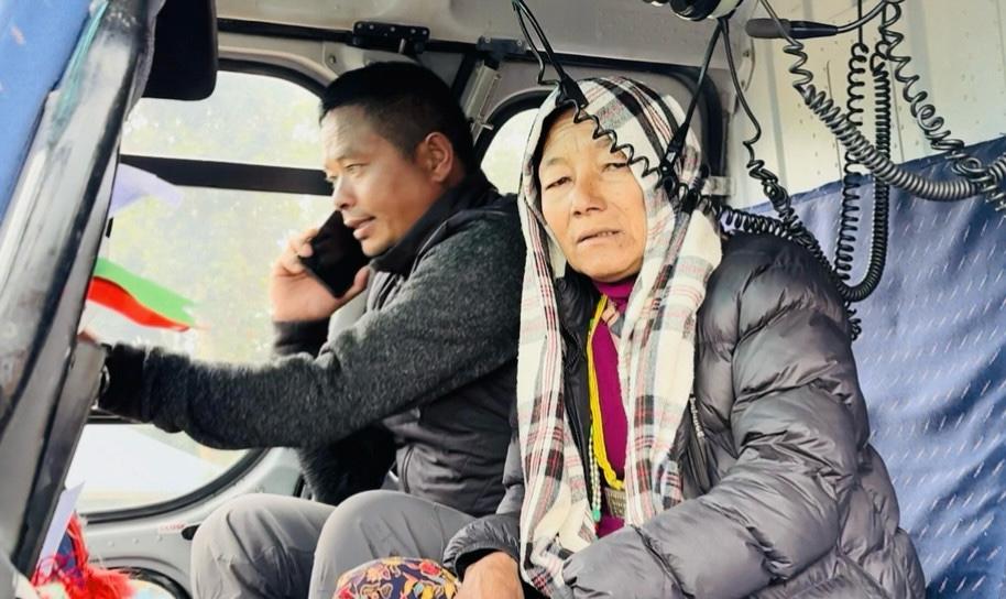SST chairman Mingma Sherpa airlifts ailing woman from Sankhuwasabha